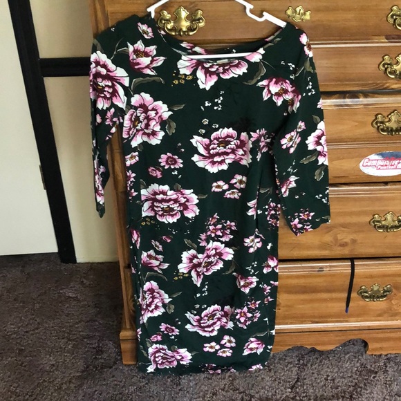 H&M Dresses & Skirts - H&M Maternity dress!